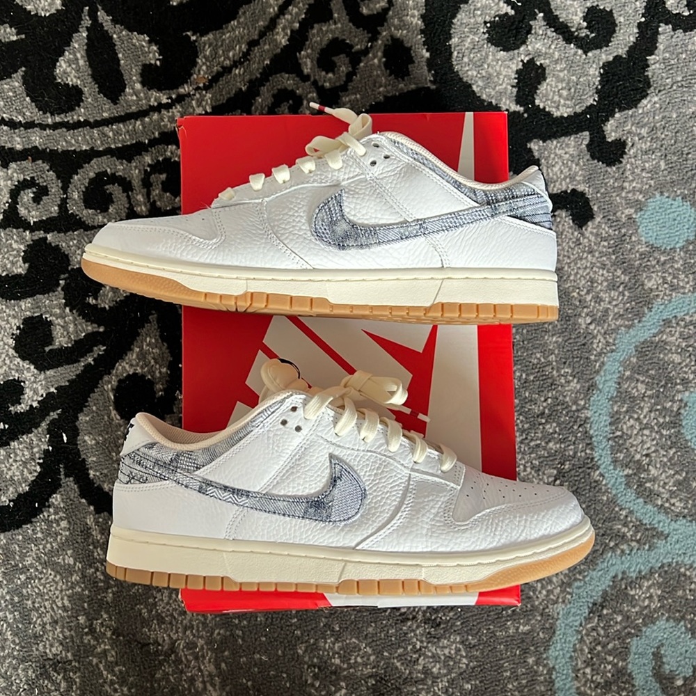 Nike dunk Low Size 11